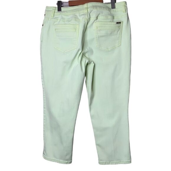 CHICO’S ‘SO SLIMMING’ Crop Pale Green 5 Pocket Gabardine Trousers Sz 12 / L - Picture 3 of 9